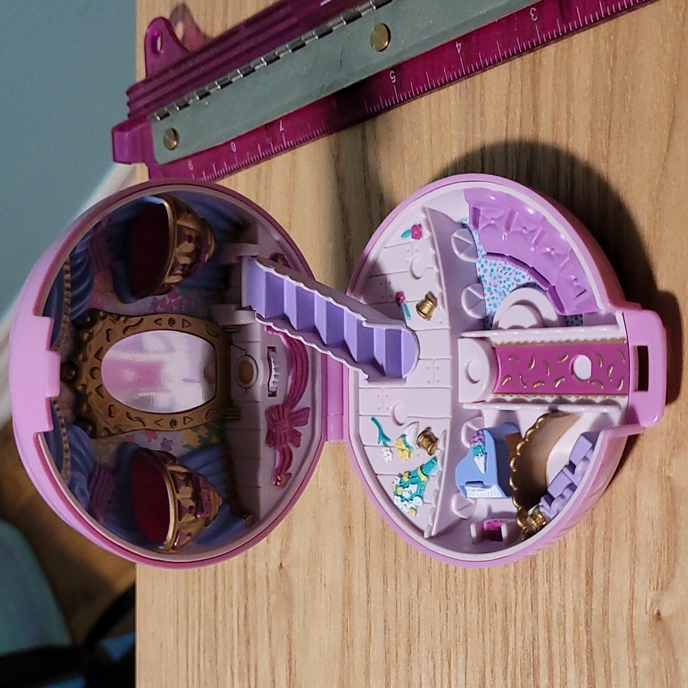 Vintage 1993 Polly Pocket Bluebird Ballet Recital /Concert Hall /Opera house